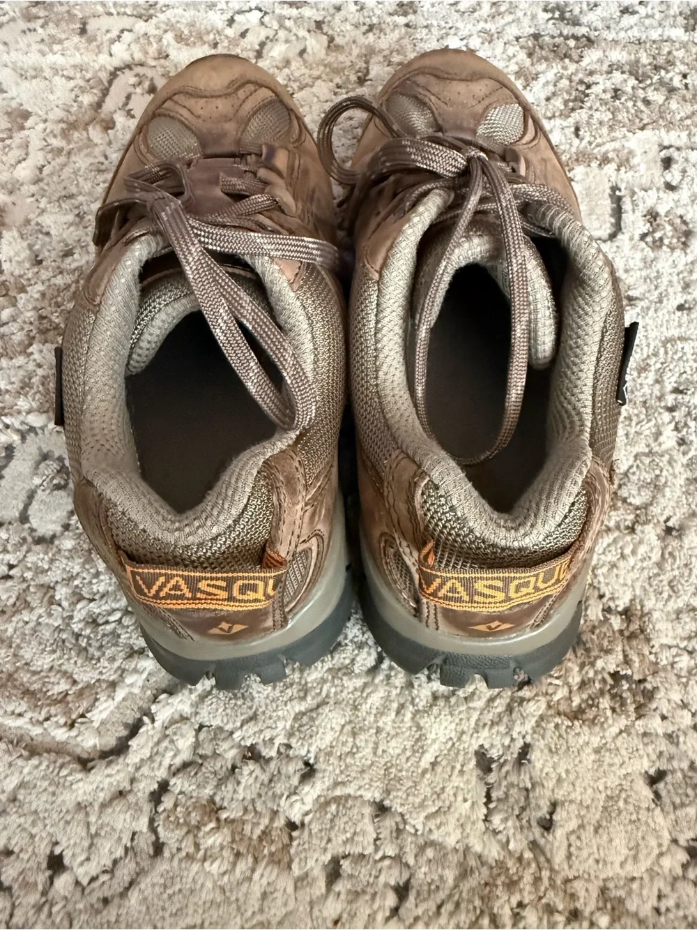 Vasque sturdy leather